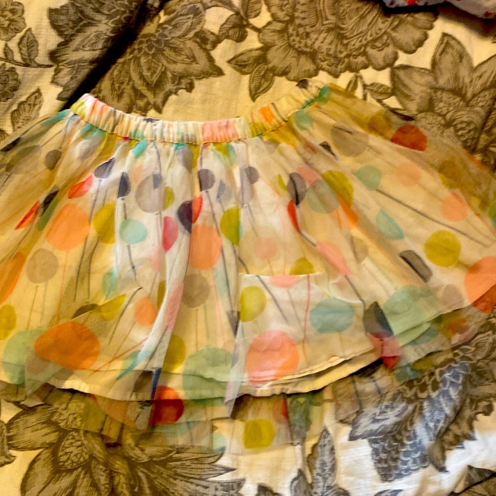 Vintage looking polka dot skirt